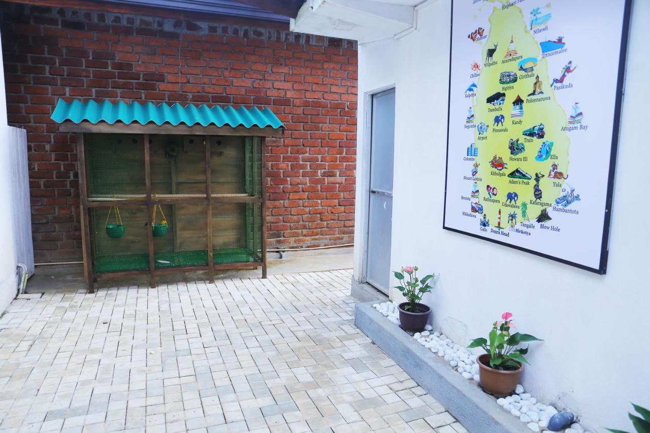 Hotel Click Hiriketiya Dikwella Sur Exterior foto